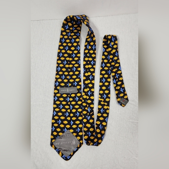 VINTAGE ROBERT TALBOTT MEN"S HAND MADE 100% SILK TIE TROPICAL FISH BLACK - Picture 7 of 7